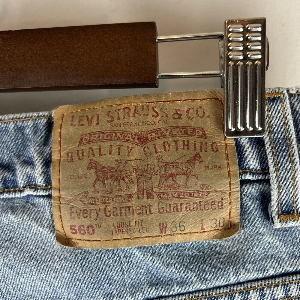 VTG Levis 560 Jeans Mens 36x30 Blue Tapered Leg 100% Cotton Denim Pants 90s‎